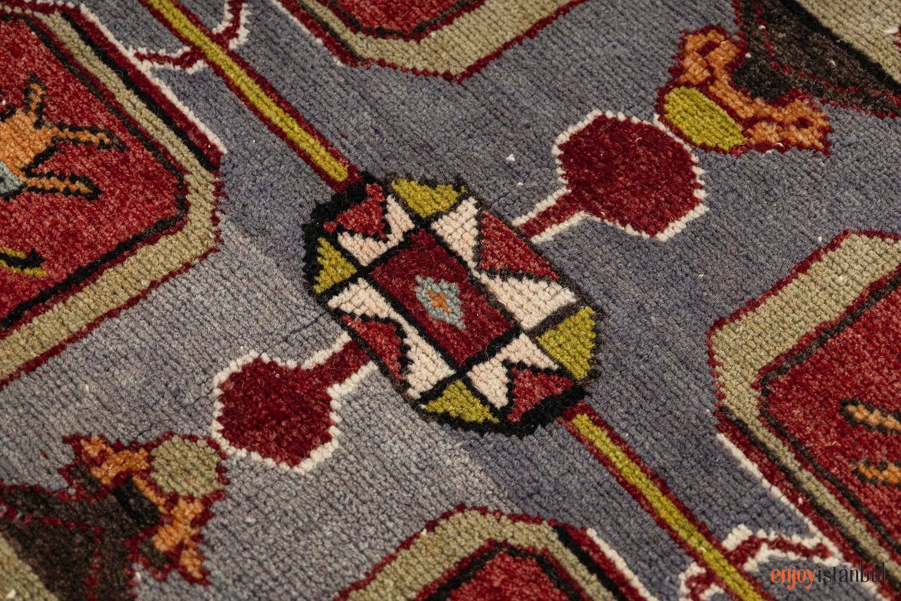 Sivas Carpet Rug (4.5 x 9.3 ft) - 250761