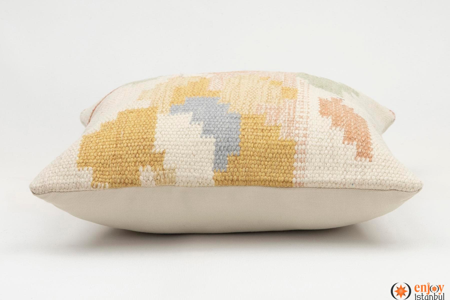 16x16 inches (40x40 cm) Kilim Pillow - 40405910