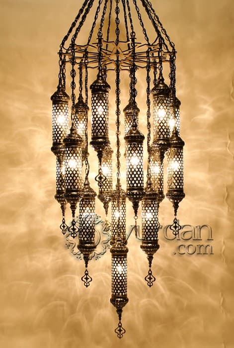 Ottoman Chandelier with 16 Globes