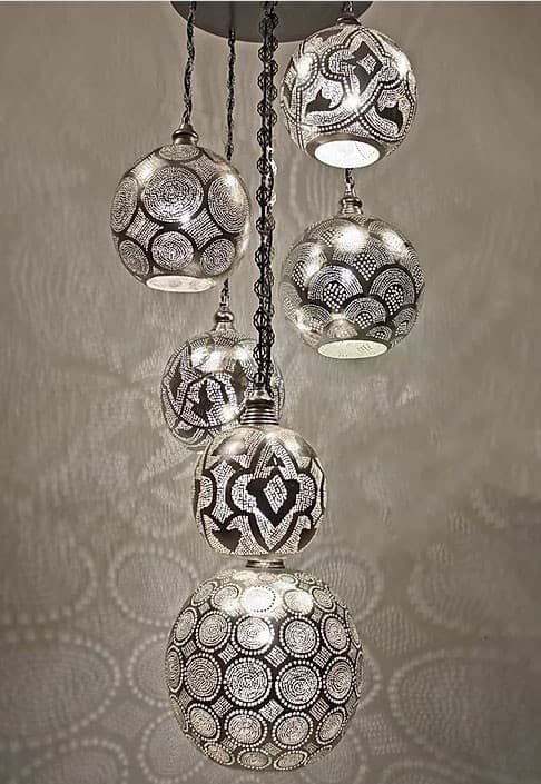 Alsahara Chandelier with 6 Globes