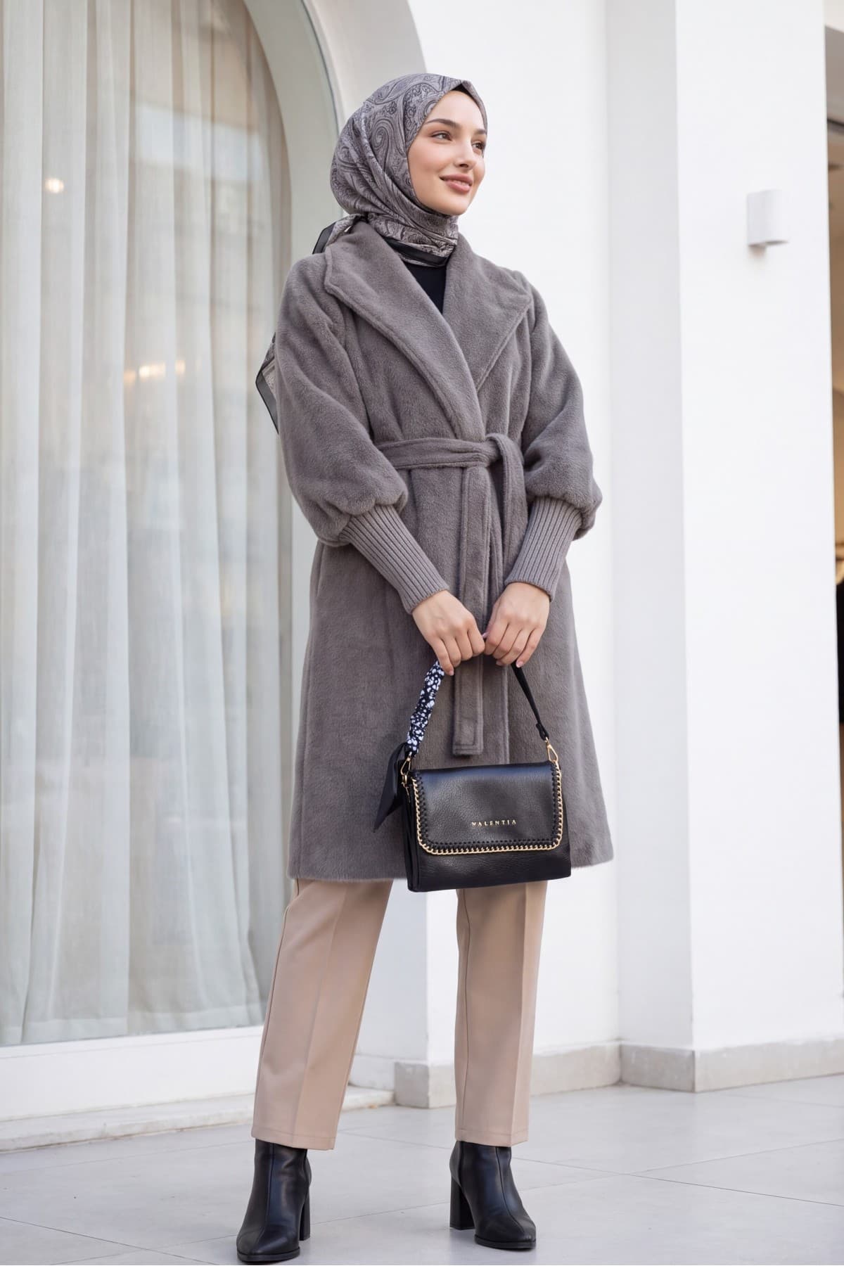 Shawl Collar Lined Cashmere Coat with Ribbed Sleeves