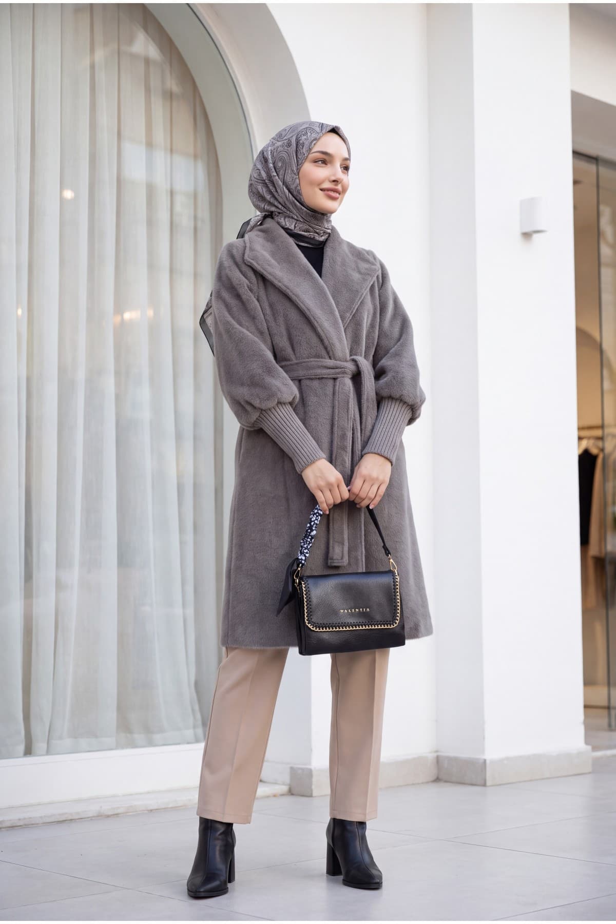 Shawl Collar Lined Cashmere Coat with Ribbed Sleeves