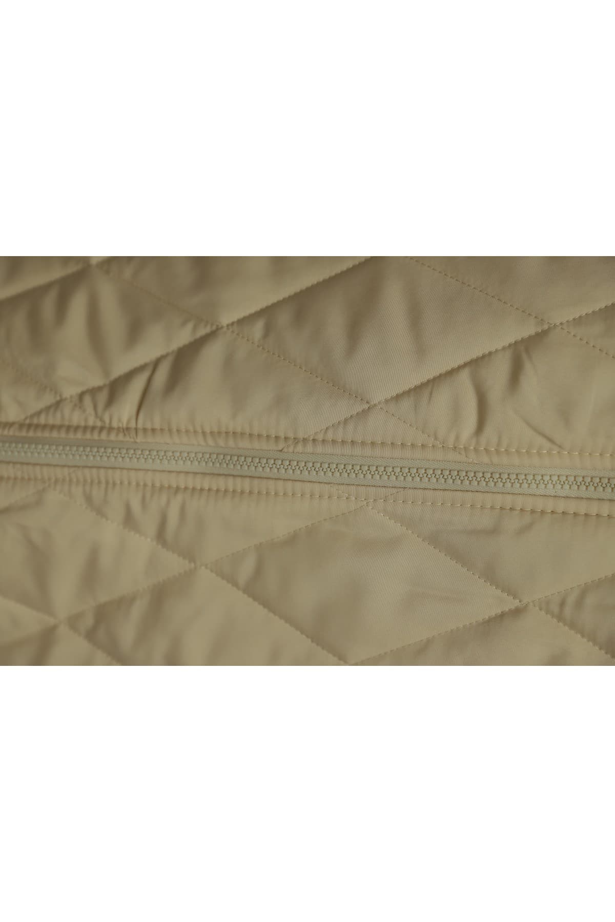 Hooded Pocket Zippered Lined Quilted Coat