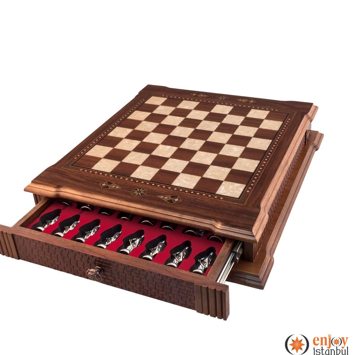 Castle Grand Chess Set - Walnut
