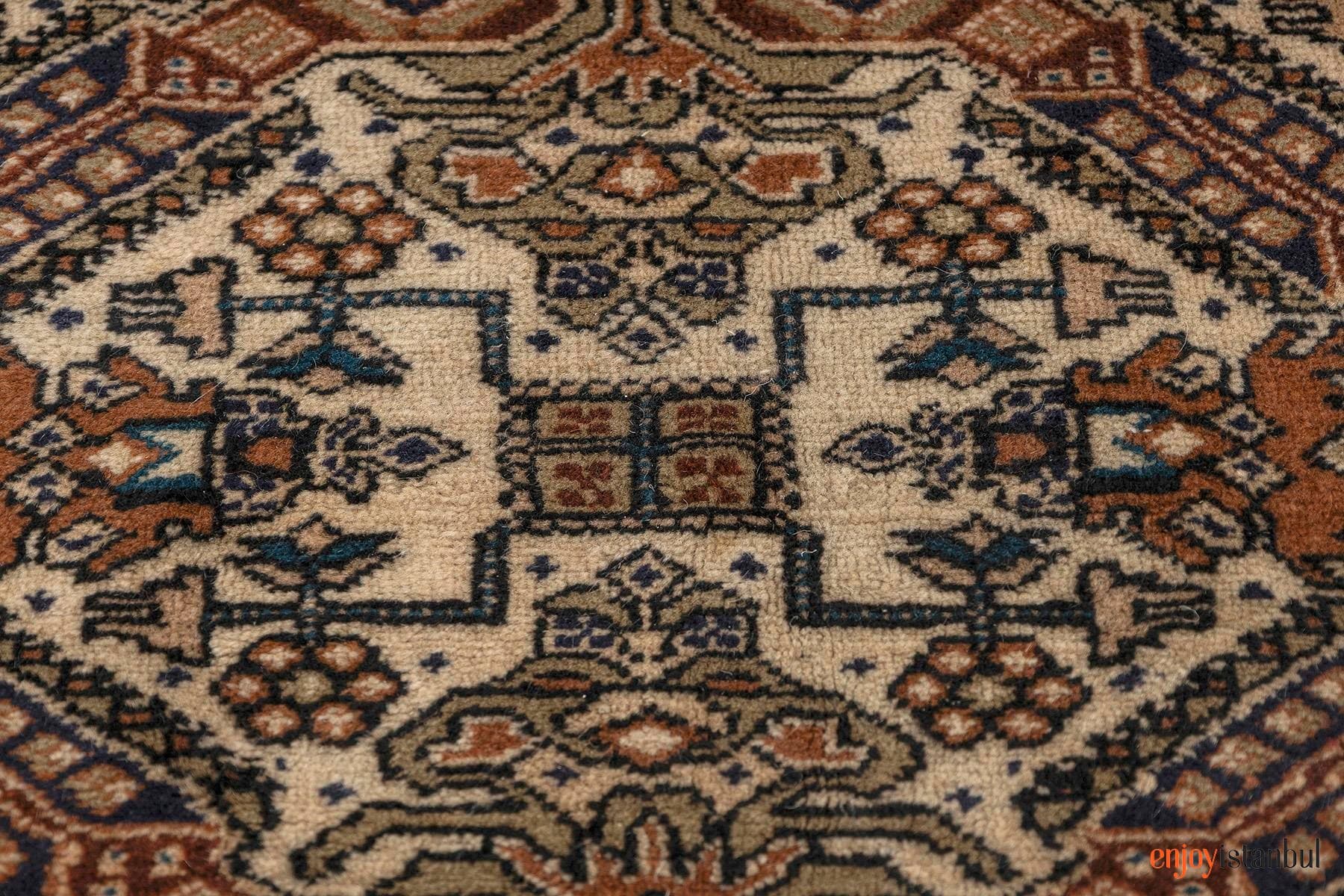 Kayseri Carpet Rug (6.5 x 9.4 ft) - 250491