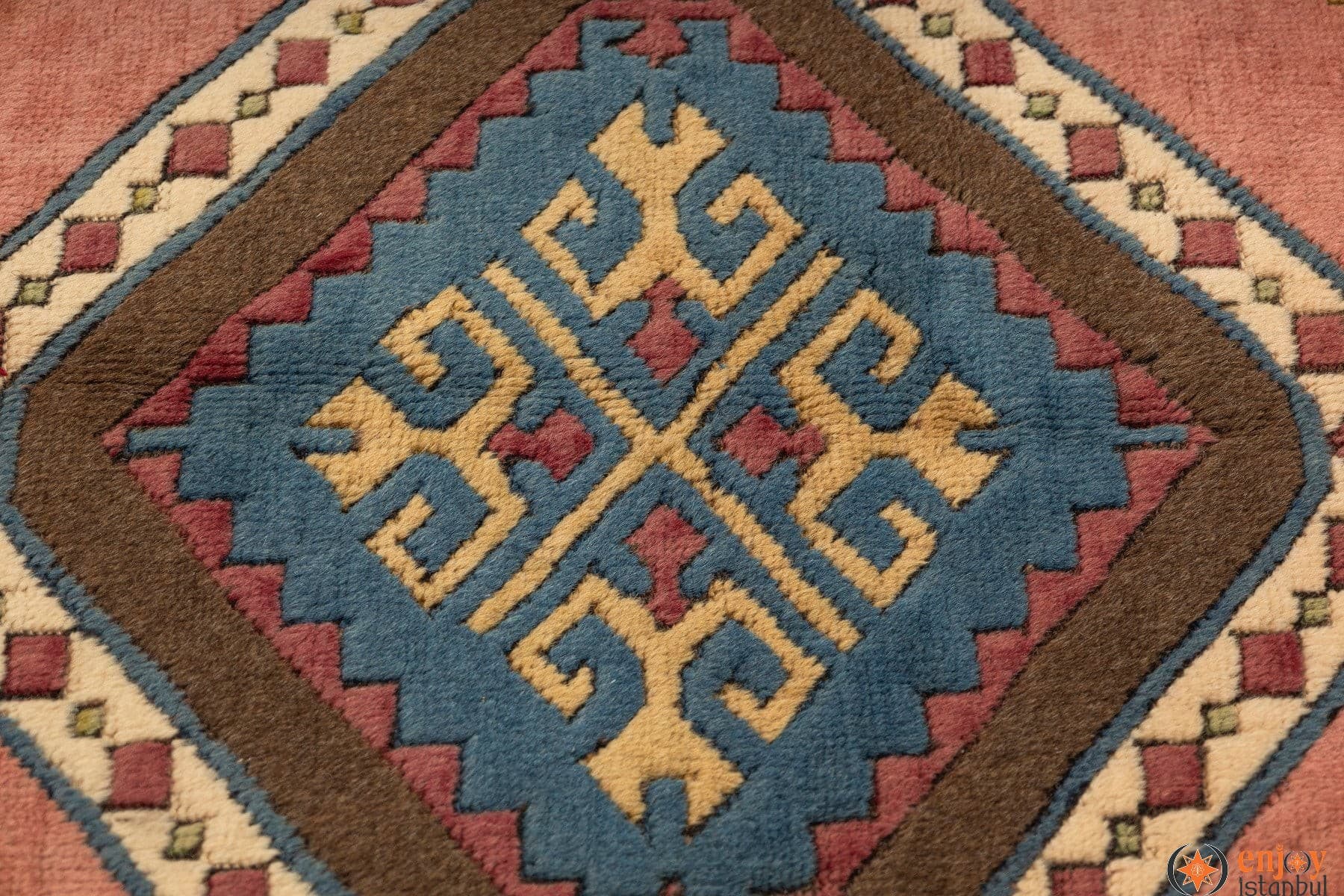 Balıkesir Carpet Rug (5.4 x 8.7 ft) - 250757