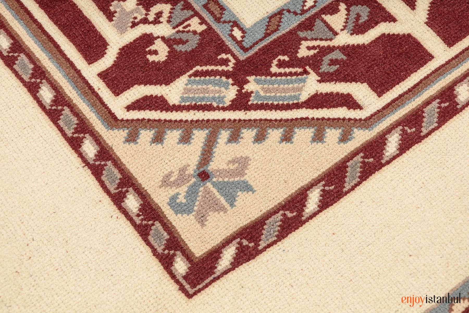 Kayseri Carpet Rug (5.5 x 8.4 ft) - 250762