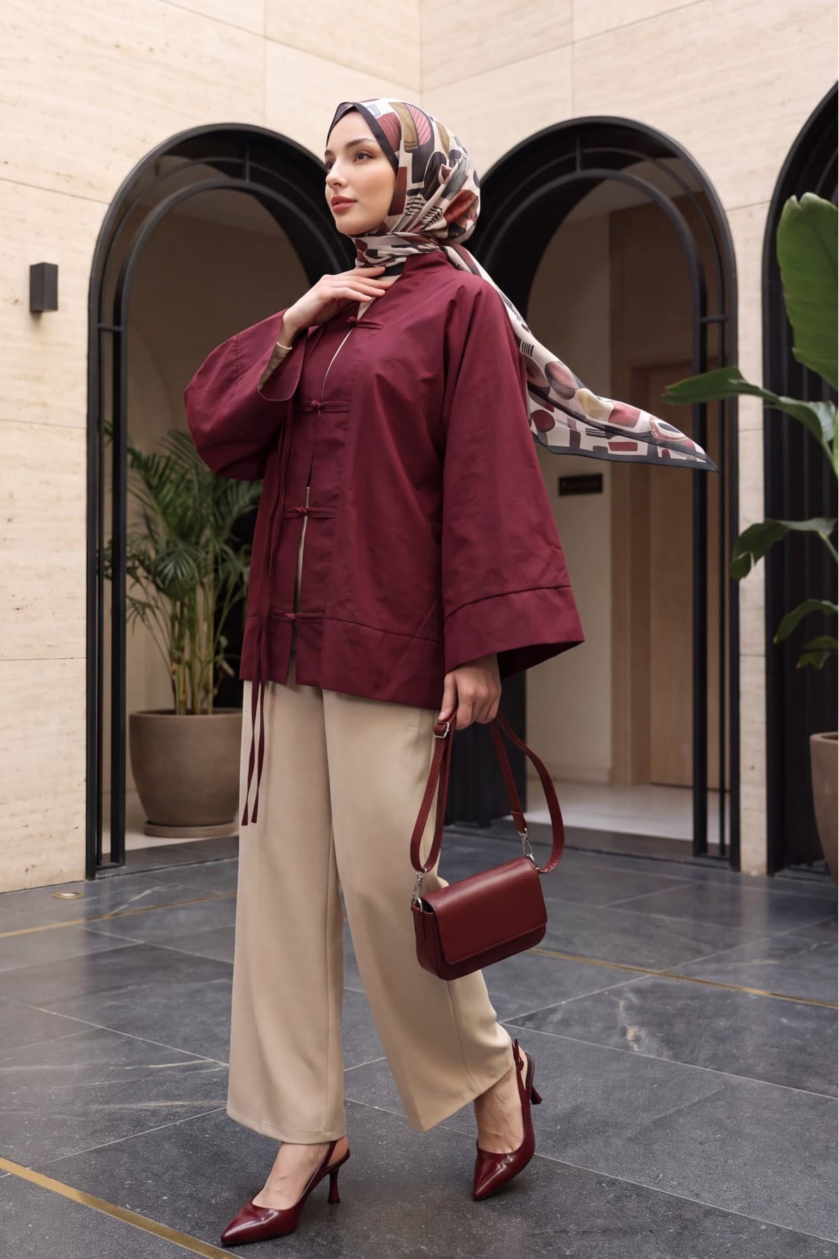 Chinese Knot Closure Mandarin Collar Parachute Kimono