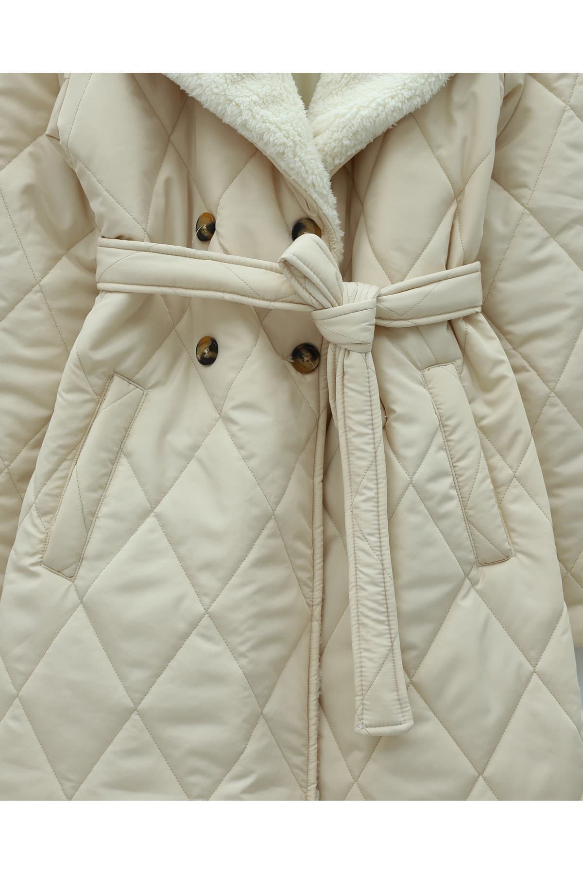 Quilted Coat with Plush Collar and Inside Lining, Waist Belt and Pocket