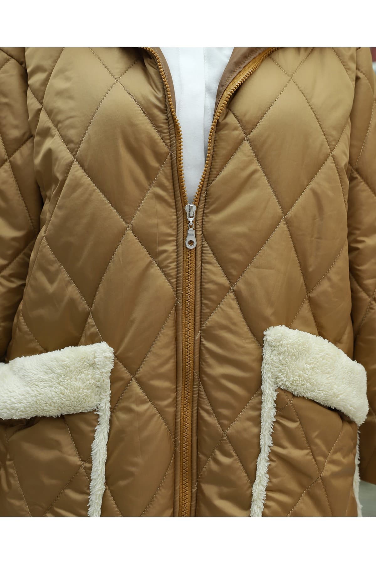 Long Quilted Coat with Pocket, Hood, Zipper and Lining-Snuff